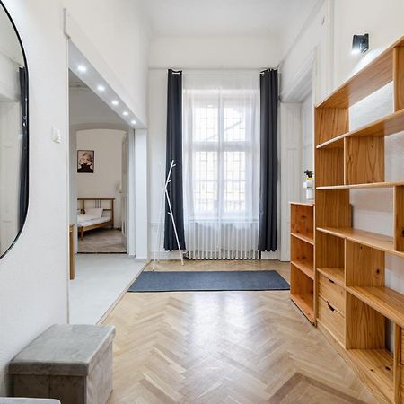 Setting Sun Apartment Budapest Luaran gambar